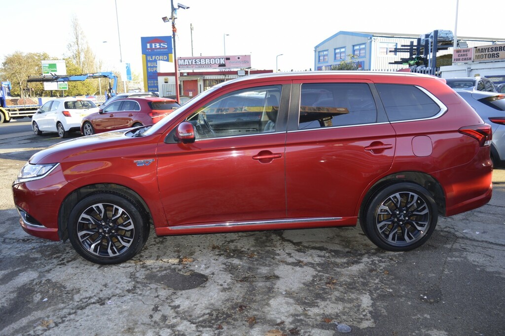 Mitsubishi Outlander Suv 2.0 H 12Kwh 4H 2018 ST18DRX Red #5