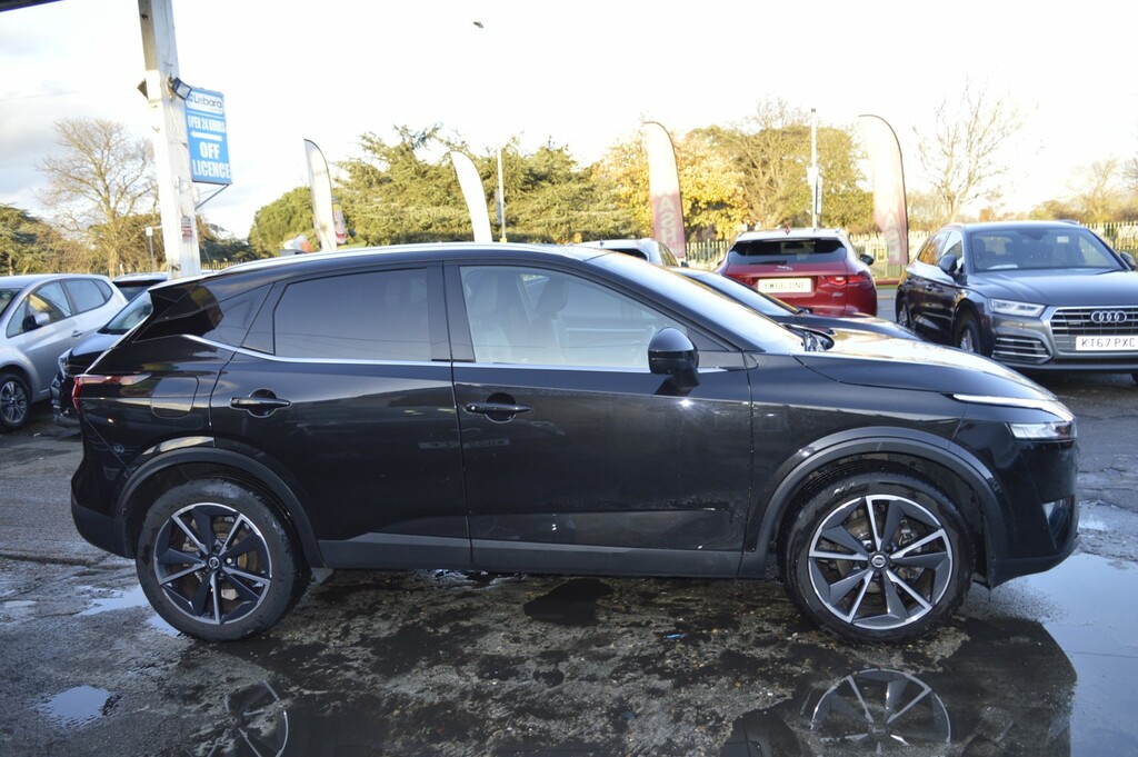 Nissan Qashqai Suv 1.3 Dig-t Mhev Tekna 2021 LV71EXK Black #6