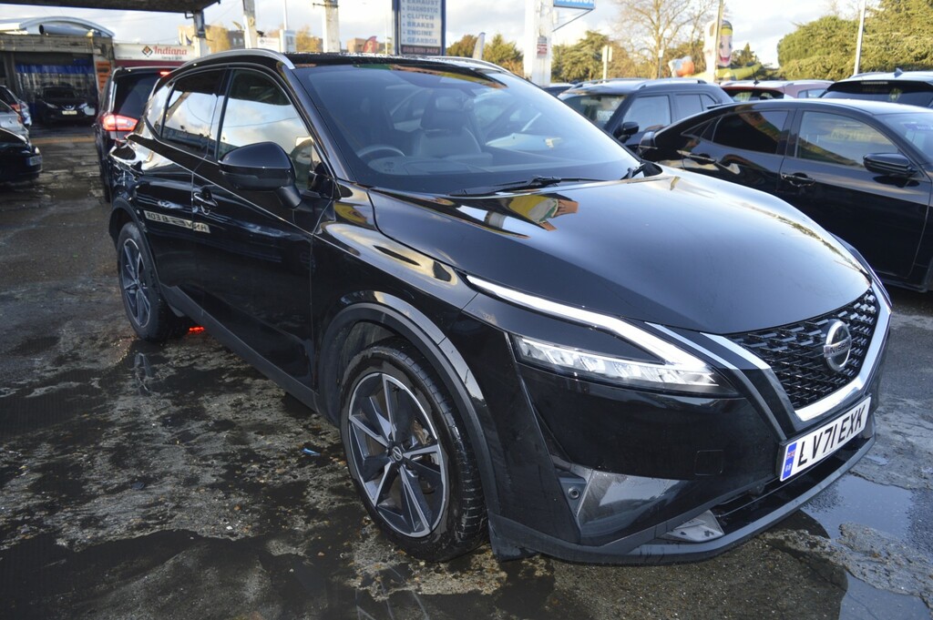 Nissan Qashqai Suv 1.3 Dig-t Mhev Tekna 2021 Black