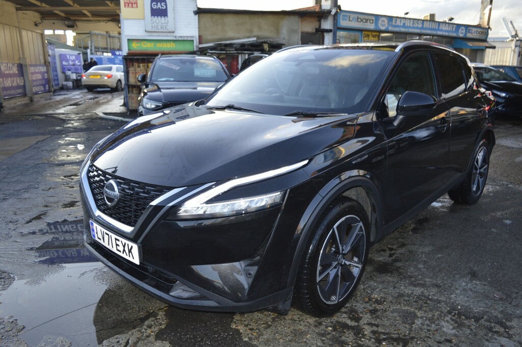 Nissan Qashqai Suv 1.3 Dig-t Mhev Tekna 2021 LV71EXK Black #3