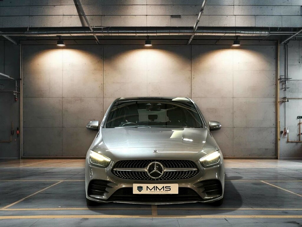 Mercedes-Benz 200 E Amg Line Black #13