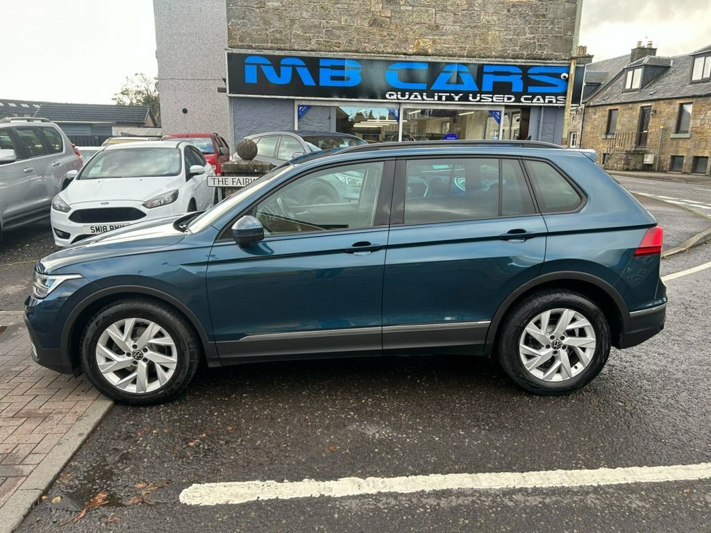 Volkswagen Tiguan 1.5L Life Blue