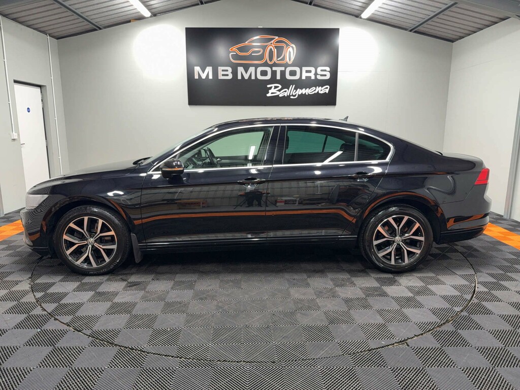 Volkswagen Passat Sel Tdi AYZ2888 Black #2