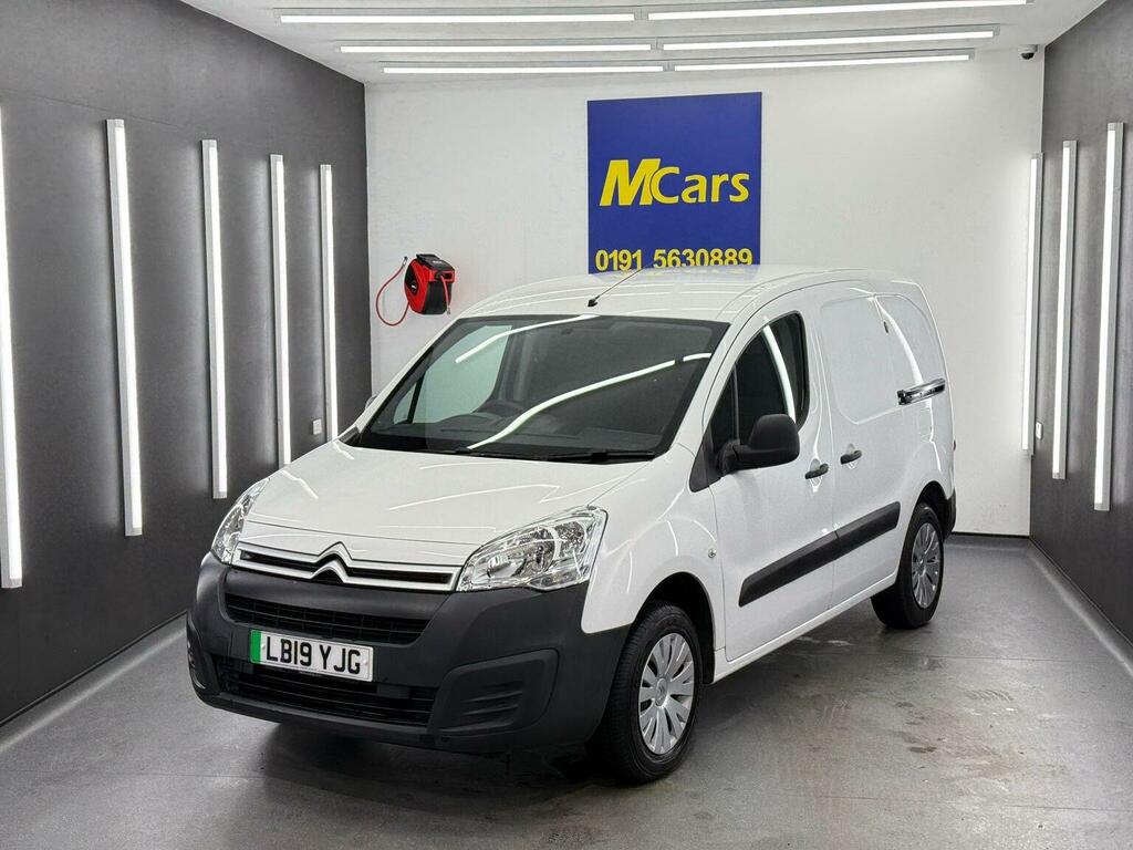 Citroen e-Berlingo Panel Van E 635 LX Fwd L1 H1 201919 White #3