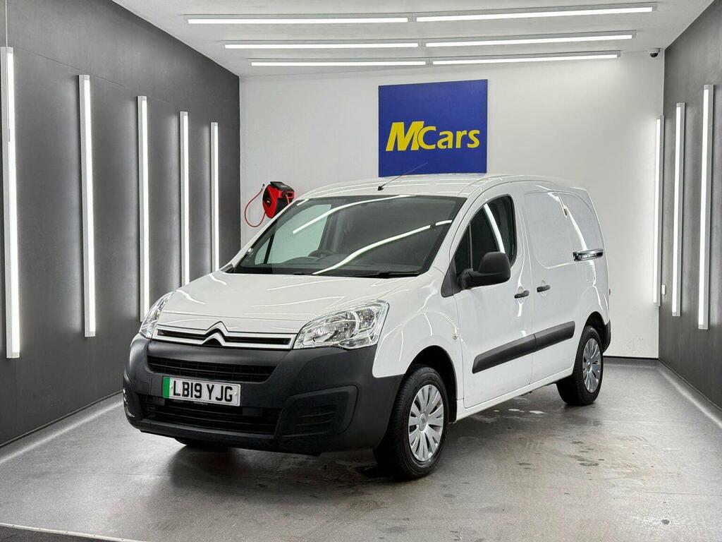 Citroen e-Berlingo Panel Van E 635 LX Fwd L1 H1 201919 White #2