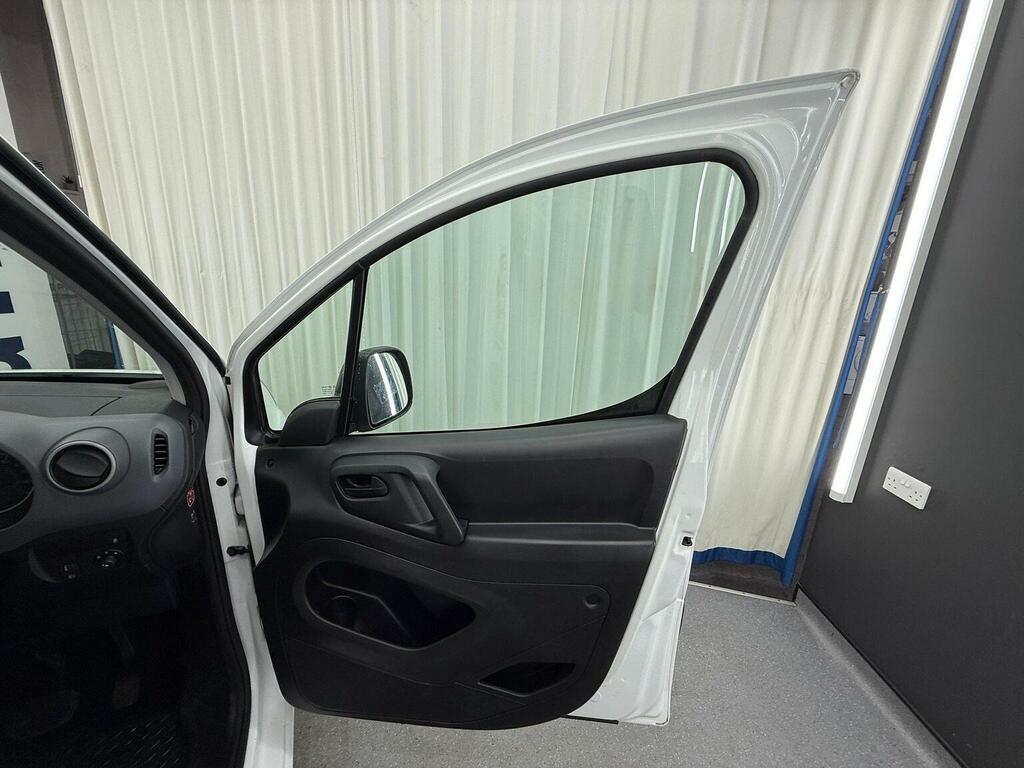 Citroen e-Berlingo Enterprise L1 Silver #19