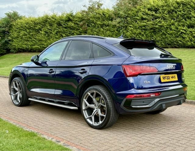 Audi Q5 2.0 Tdi 40 S RF22HHX Blue #4