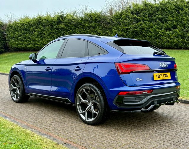 Audi Q5 2.0 Tdi 40 S YD71CGV Blue #4