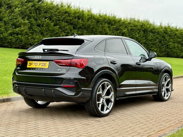 Audi Q3 2.0 Tdi 40 S DF70FZE Black #6