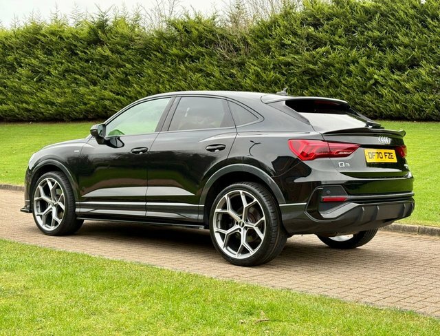 Audi Q3 2.0 Tdi 40 S DF70FZE Black #5