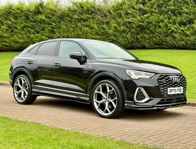 Audi Q3 2.0 Tdi 40 S DF70FZE Black #3