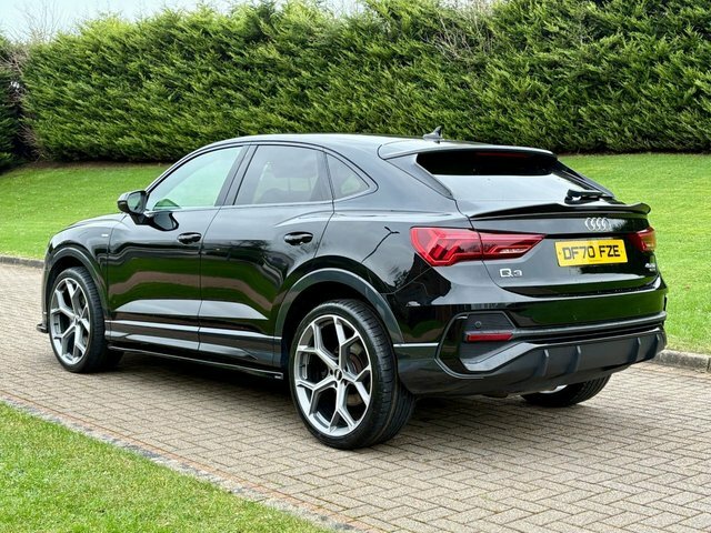 Audi Q3 2.0 Tdi 40 S DF70FZE Black #4