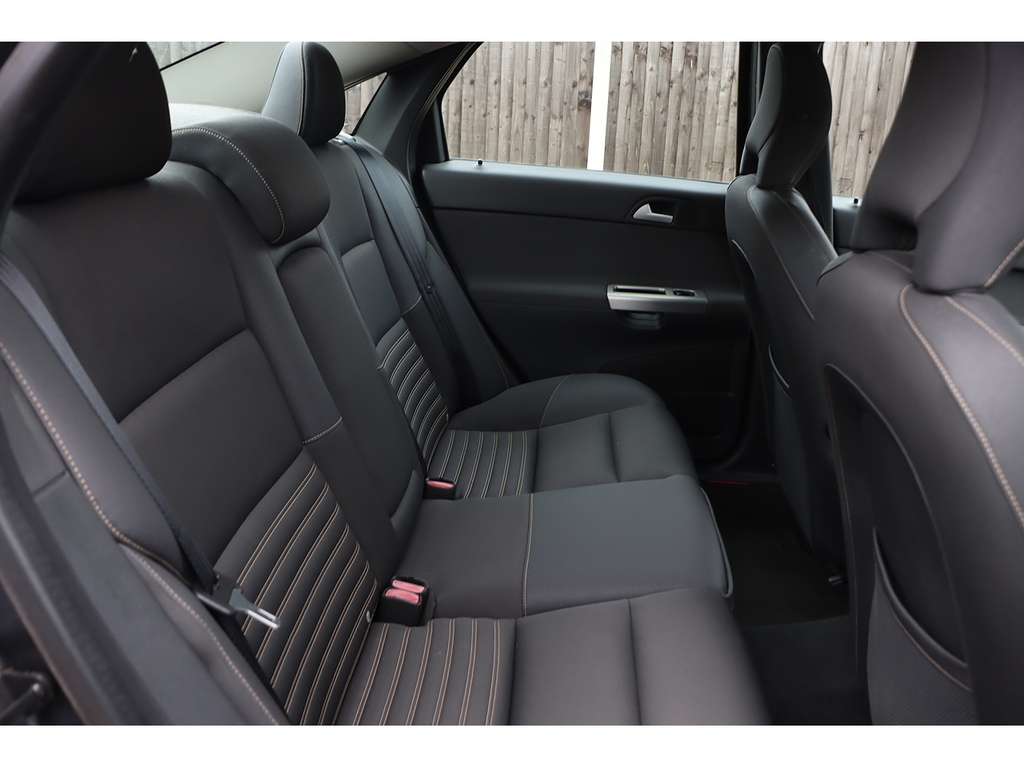 Volvo S40 2.4I S Geartronic #18