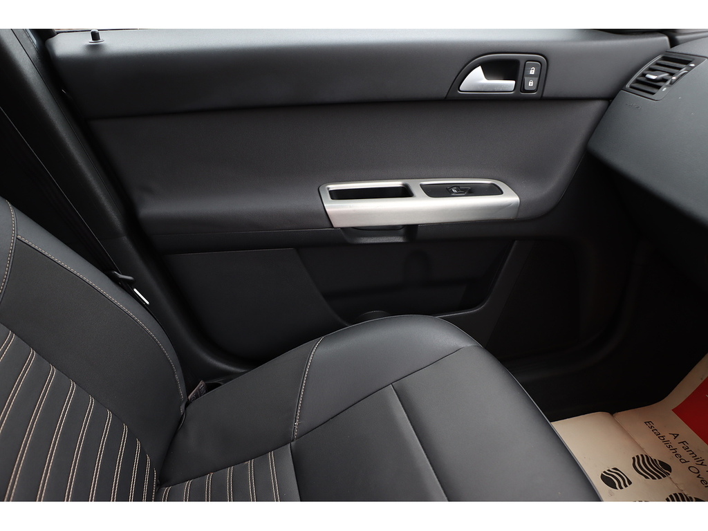 Volvo S40 2.4I S Geartronic #32
