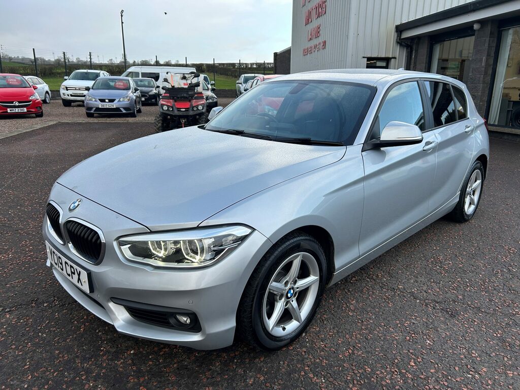 BMW 1 Series 116D Se Business Step YC19CPX Silver #3