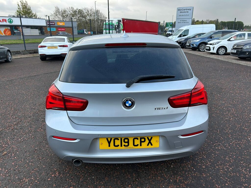 BMW 1 Series 116D Se Business Step YC19CPX Silver #5