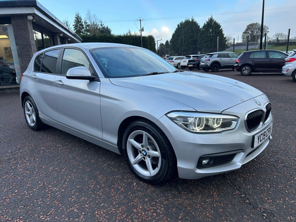 BMW 1 Series 116D Se Business Step Silver
