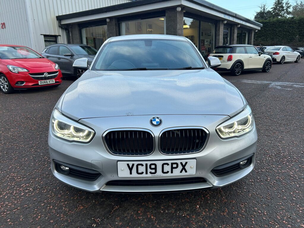 BMW 1 Series 116D Se Business Step YC19CPX Silver #2