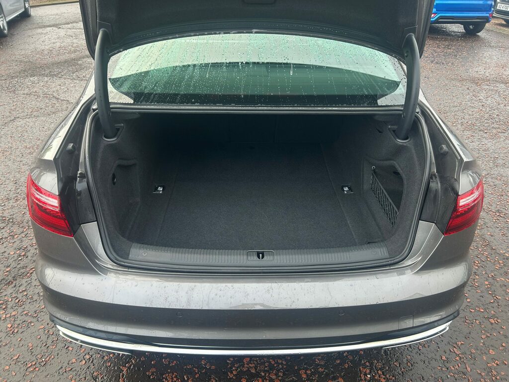 Audi A4 30 Sport S Tronic VX70FPP Grey #6