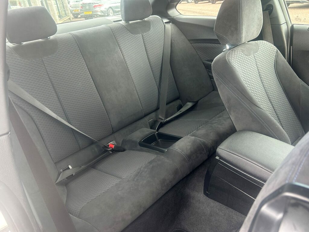 BMW 2 Series 218D M Sport Nav White #2