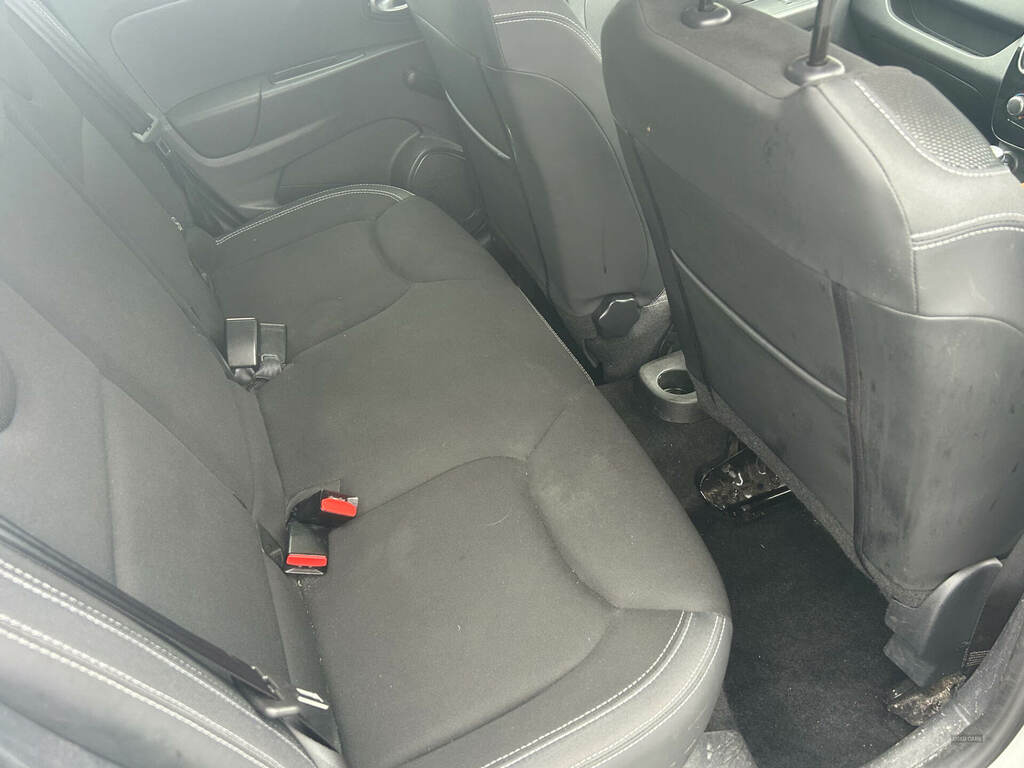 Renault Clio 1.5Dci Play 90Bhp Silver #5