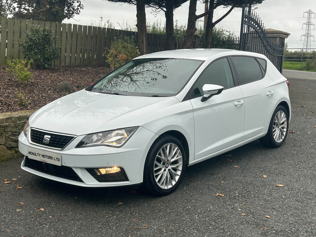 Seat Leon 1.6 Tdi Se Dynamic Ez YD19FSJ White #4