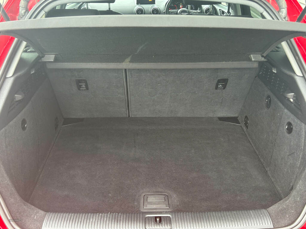 Audi A3 2.0 Tdi Se EY66RYA Red #4