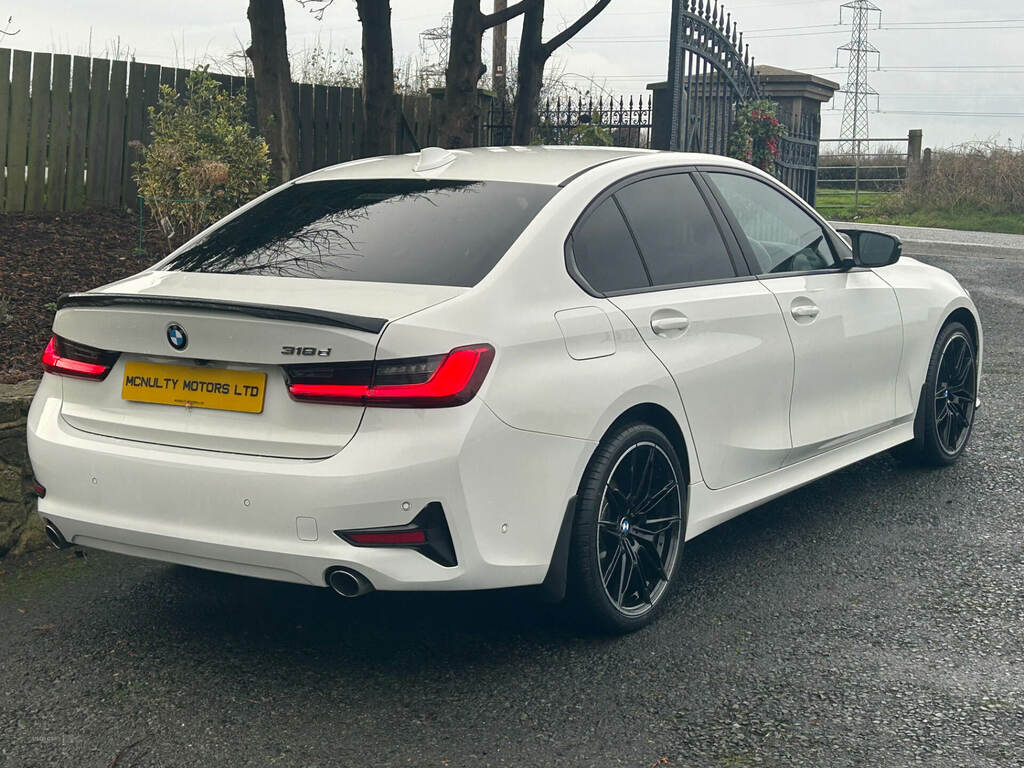 BMW 3 Series 318D Se MT21WWF White #3