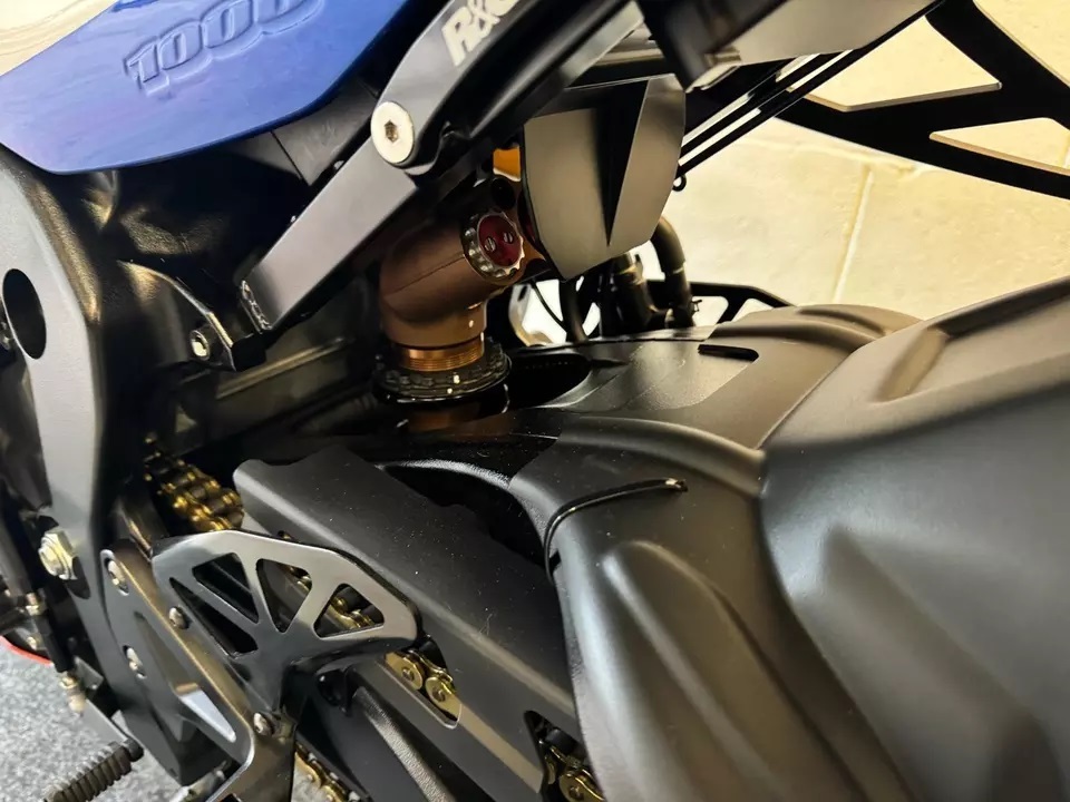 Suzuki  750 Naked Euro 4 114 Ps Blue #5