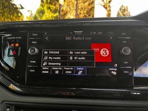 Volkswagen Polo Life Tsi Dsg CP71HXT #3