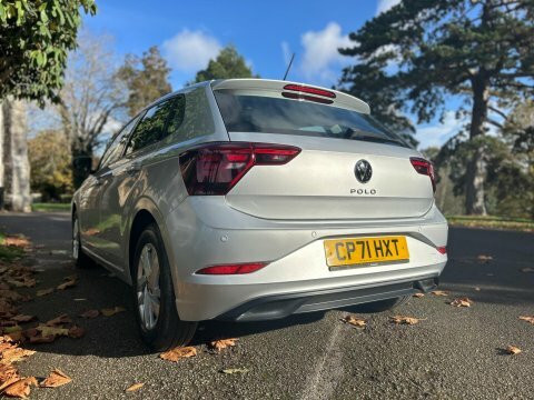 Volkswagen Polo Life Tsi Dsg CP71HXT #2