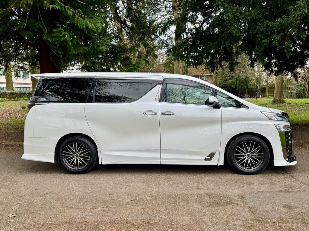 Toyota Vellfire 3.5 V6 Vellfire Executive Black #11