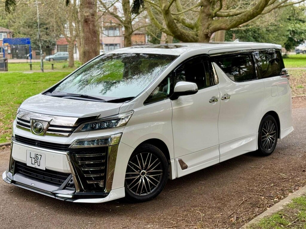 Toyota Vellfire 3.5 V6 Vellfire Executive Black #3