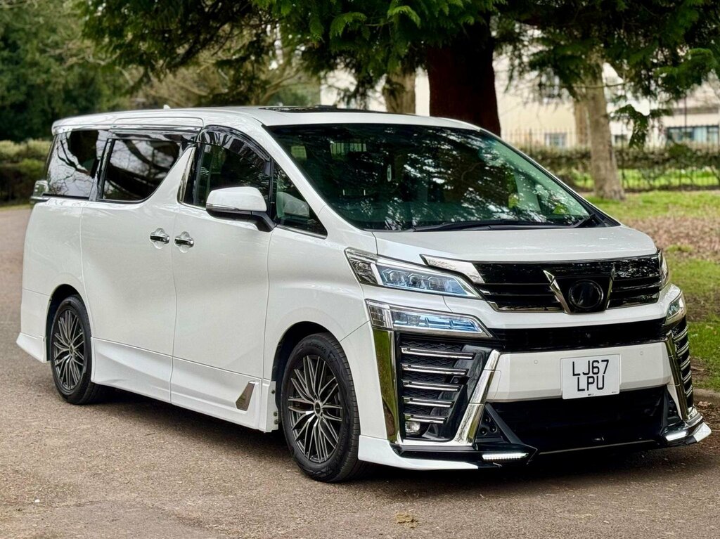 Toyota Vellfire 3.5 V6 Vellfire Executive Black #1