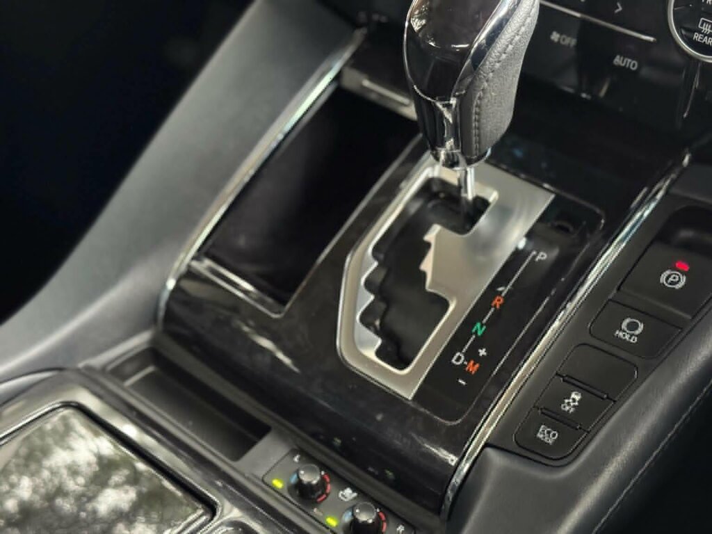 Toyota Vellfire 3.5 V6 Vellfire Executive Black #16