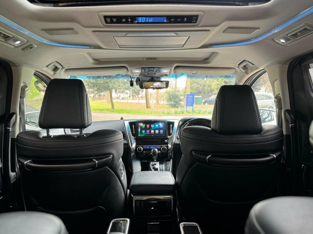 Toyota Vellfire 3.5 V6 Vellfire Executive Black #23
