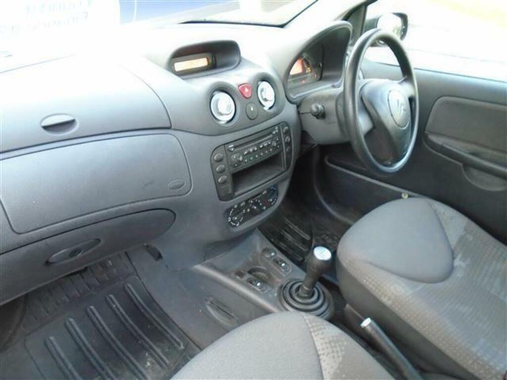 Citroen C2 Hatchback Black #13