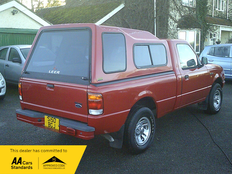Ford Ranger 2.5D Regular Cab Pickup 4X2 White #10