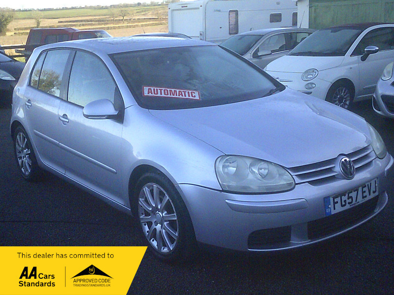 Volkswagen Golf Sport Fsi Grey