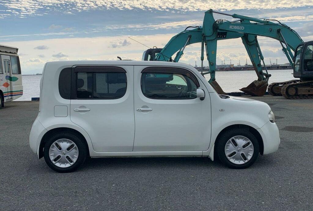 Nissan Cube 1.5 Cvt Z12 Japanese Import White #6