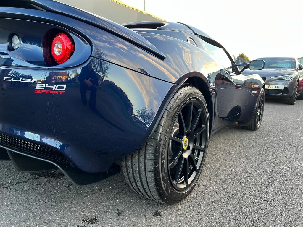 Lotus Elise Sport 240 Final  #22