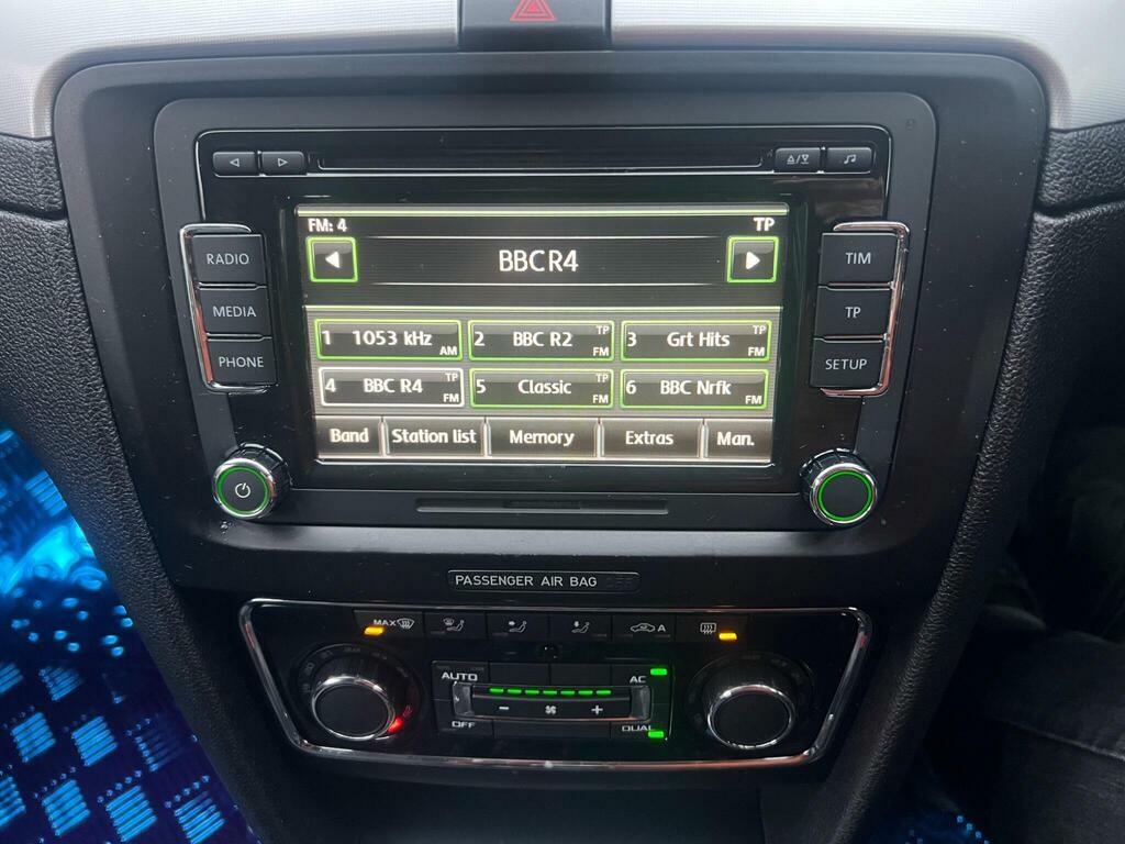 Skoda Superb Hatchback Grey #20