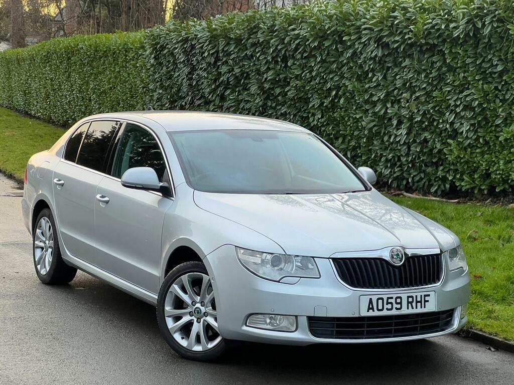 Skoda Superb Hatchback Grey #28