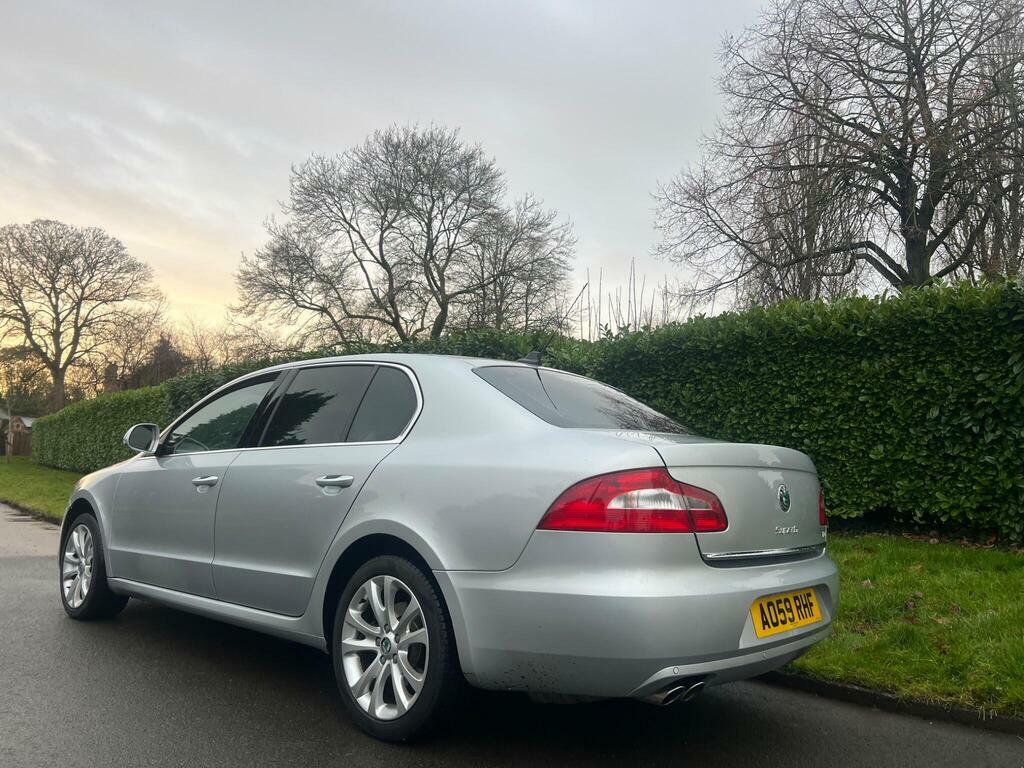 Skoda Superb Hatchback Grey #10