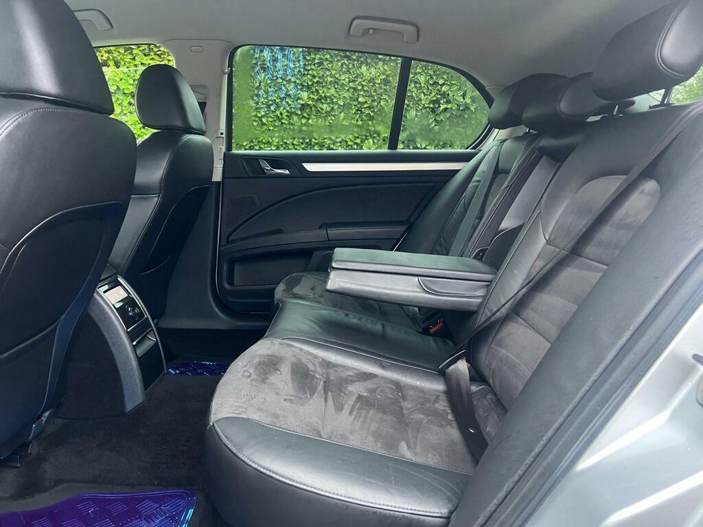 Skoda Superb Hatchback Grey #16