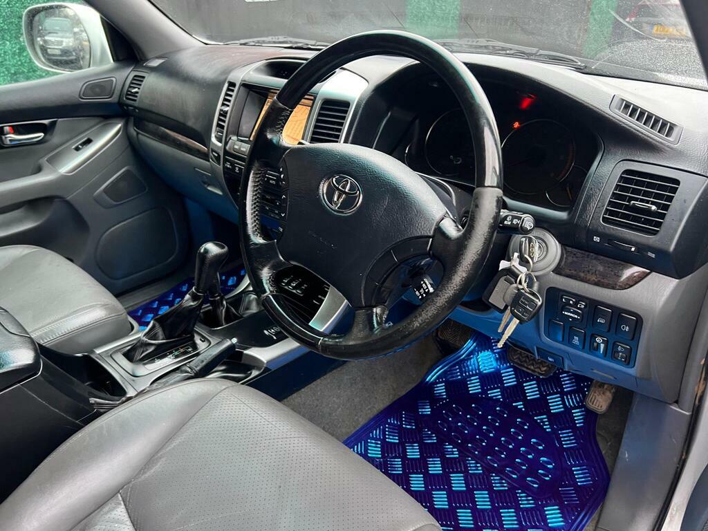 Toyota Land Cruiser 4.5 D-4d Premium Audio Red #4