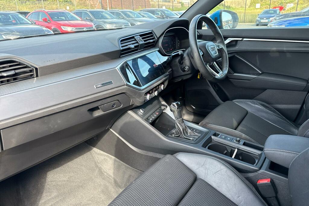Audi Q3 35 Tdi S Line S Tronic CU70RAX Blue #2
