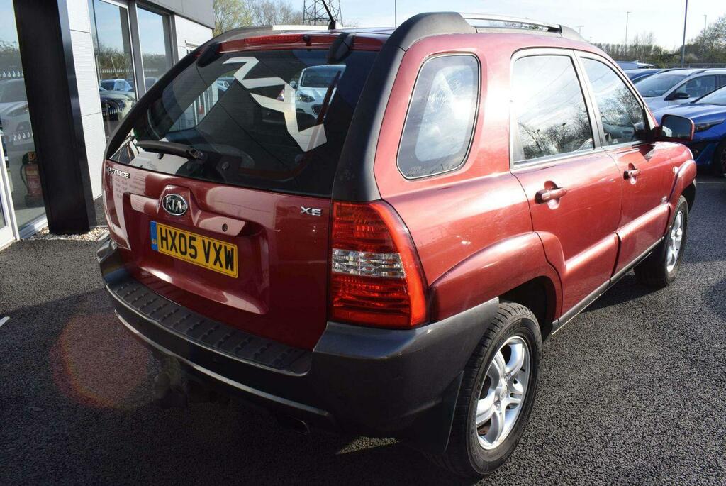 Kia Sportage 2.0 Crdi Xe HX05VXW Red #2