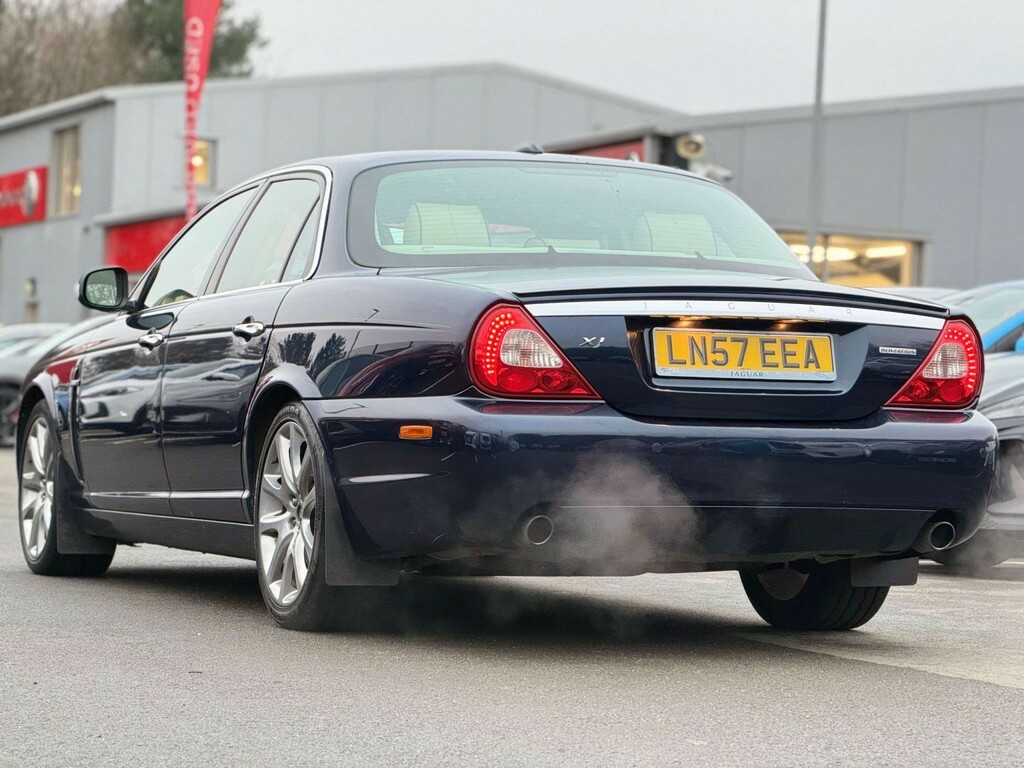 Jaguar XJ 2.7 Td Sovereign LN57EEA Blue #4