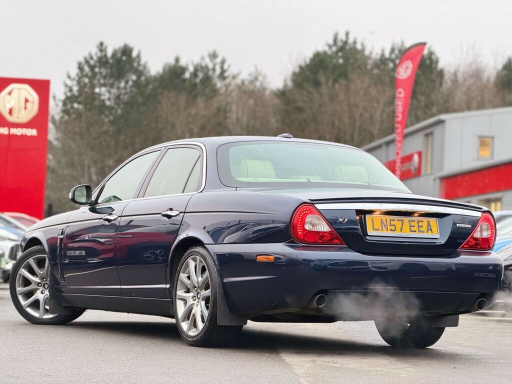 Jaguar XJ 2.7 Td Sovereign LN57EEA Blue #6